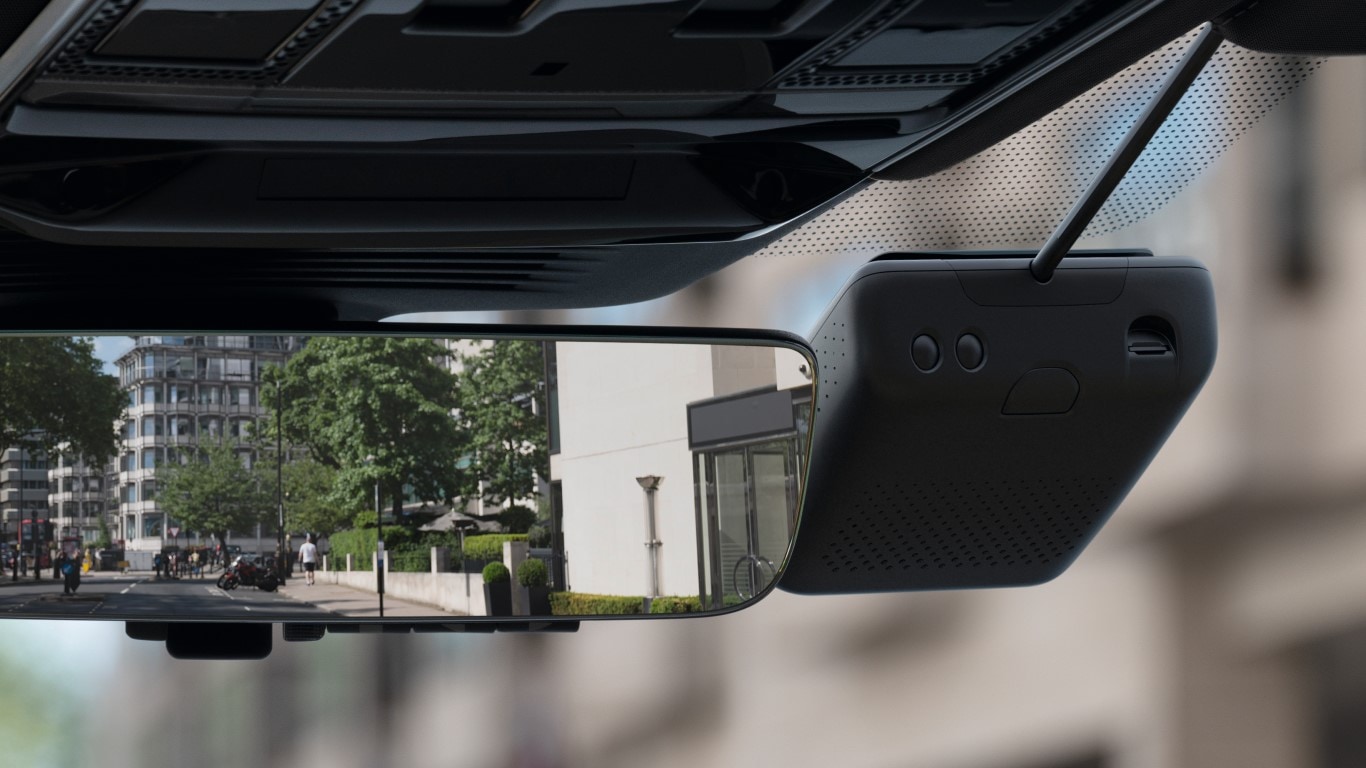 LHD Exterior Protection Pack with Dash Cam - Long Wheel Base 7 Seats image